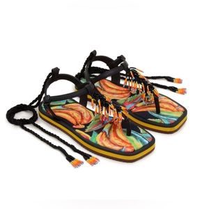 NEW💕FARM Rio Black Banana Beaded Flat Sandal Size US 8